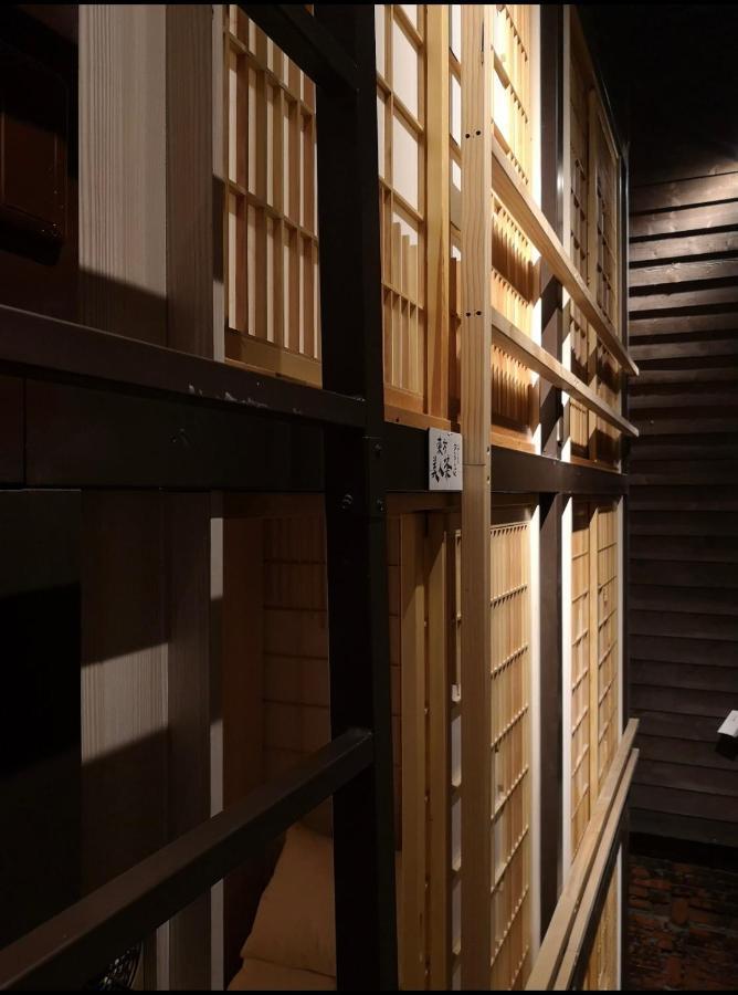 台甕茶室青年旅館 Tai-Wong Tatami Room Hostel Tainan Dış mekan fotoğraf