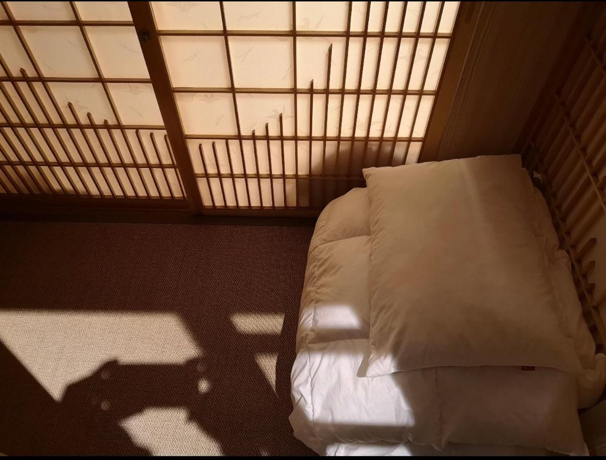 台甕茶室青年旅館 Tai-Wong Tatami Room Hostel Tainan Dış mekan fotoğraf