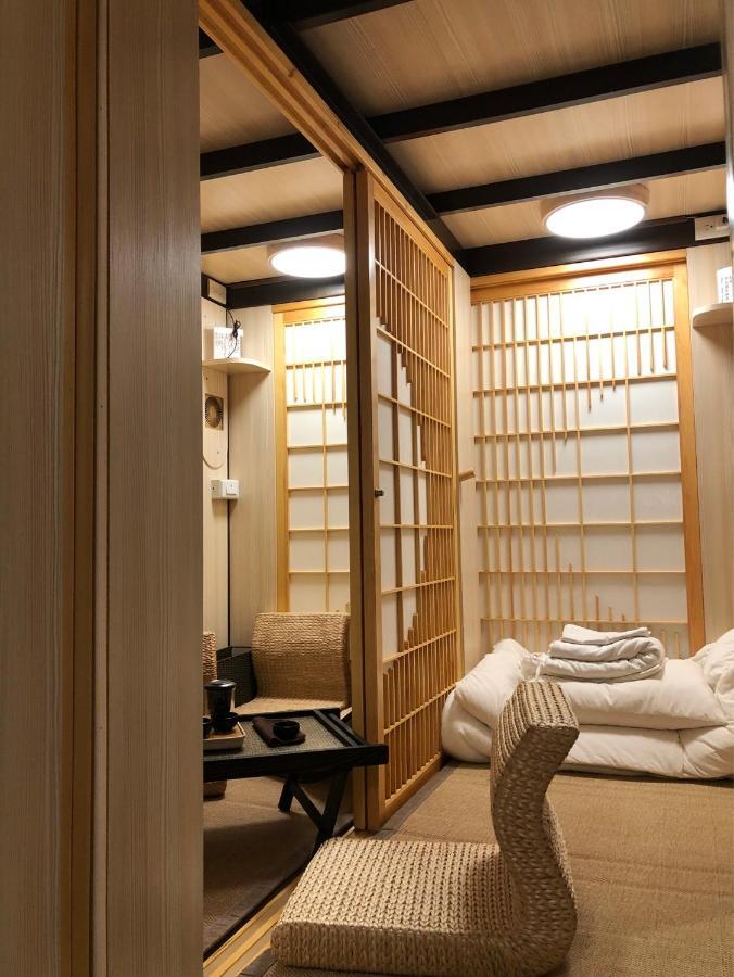 台甕茶室青年旅館 Tai-Wong Tatami Room Hostel Tainan Dış mekan fotoğraf