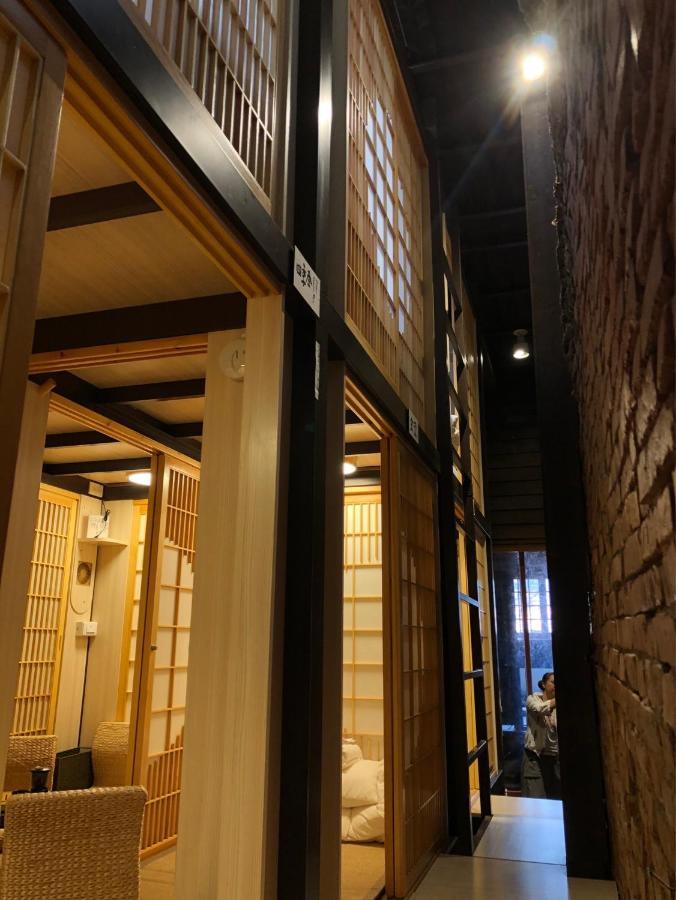 台甕茶室青年旅館 Tai-Wong Tatami Room Hostel Tainan Dış mekan fotoğraf