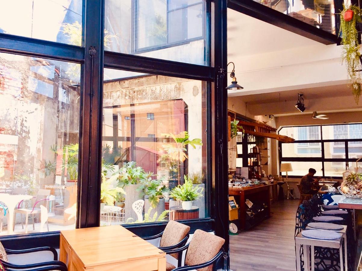 台甕茶室青年旅館 Tai-Wong Tatami Room Hostel Tainan Dış mekan fotoğraf