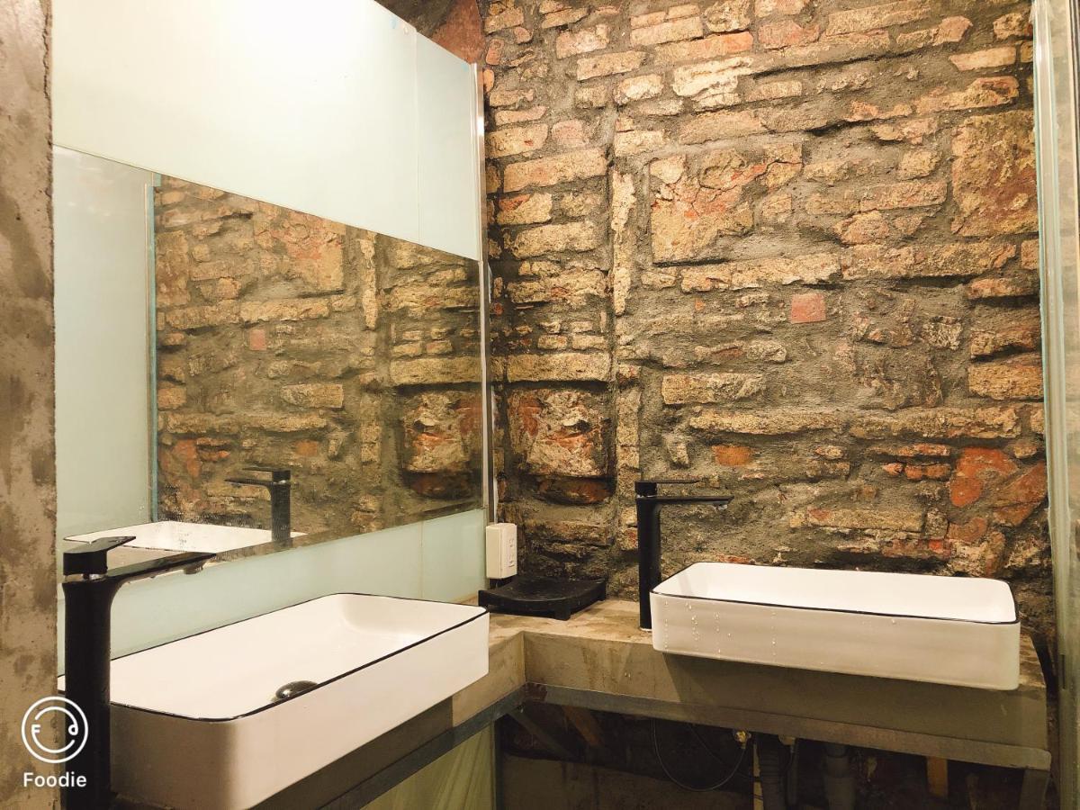 台甕茶室青年旅館 Tai-Wong Tatami Room Hostel Tainan Dış mekan fotoğraf
