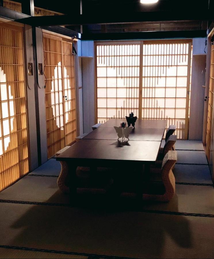 台甕茶室青年旅館 Tai-Wong Tatami Room Hostel Tainan Dış mekan fotoğraf